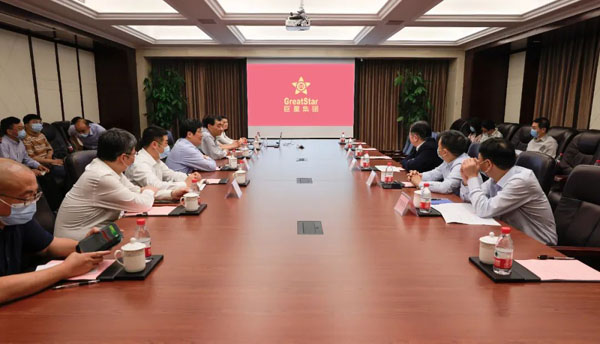 杭州市委副書記、市長劉忻赴巨星控股集團(tuán)開展企業(yè)大走訪